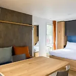 Apartmanhotel Maggiore Bay 4*