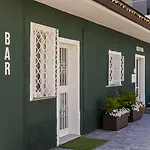 Maggiore Bay