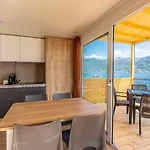 Apartmanhotel Maggiore Bay 4*