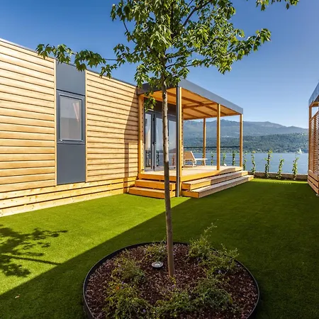 Maggiore Bay Апарт-отель Бавено