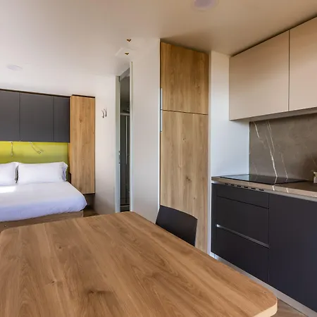 Maggiore Bay 巴韦诺