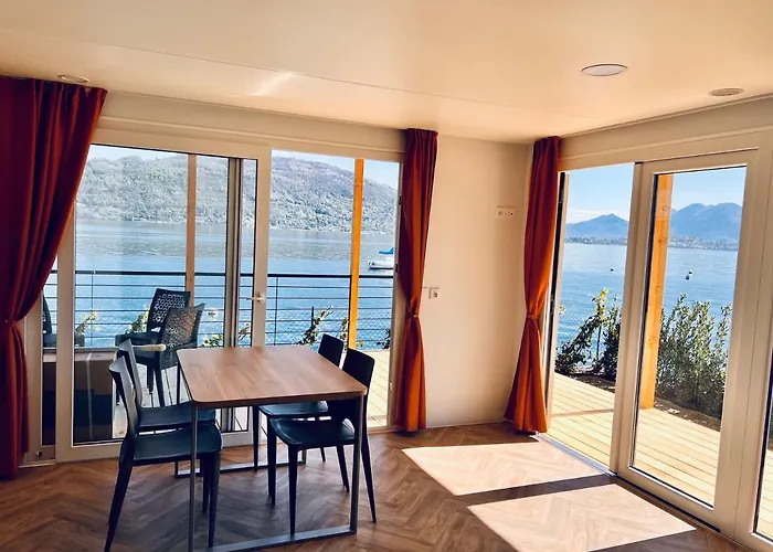 Maggiore Bay Апарт-отель Бавено