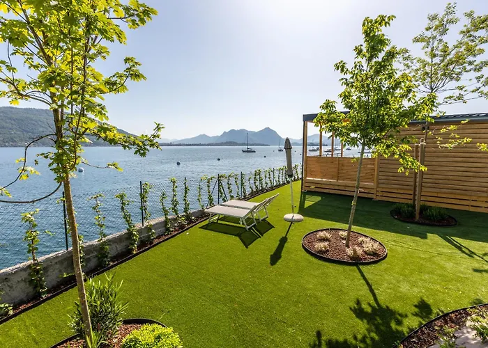 Maggiore Bay Апарт-отель Бавено