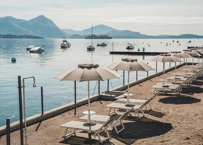 Апарт-отель Maggiore Bay Бавено