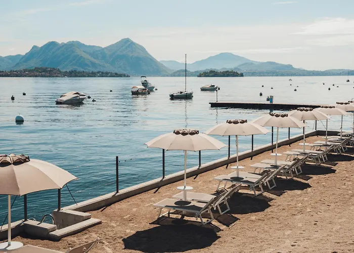 Maggiore Bay 4* Бавено