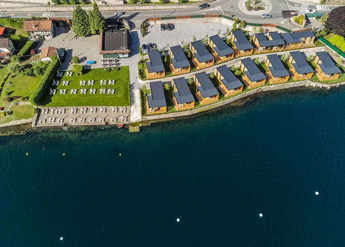 Maggiore Bay Апарт-отель 4*